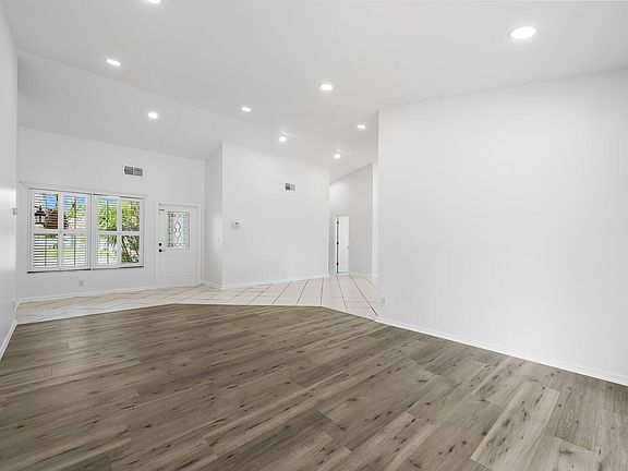 3rd image of 9718 Lancaster Pl