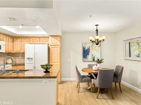 8522 E Baker Hill Rd Unit F, Orange, CA 92869