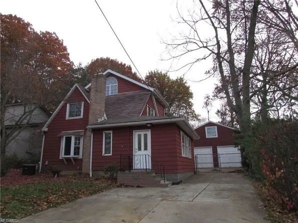 29336 Waldensa Ave, Wickliffe, OH 44092