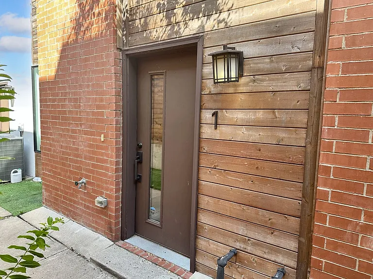 1931 N Prairie Ave #1 — Photo 27