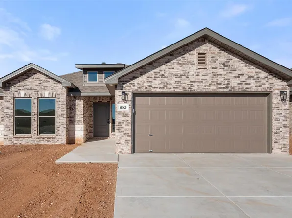 602 E 22nd St, Wolfforth, TX 79382