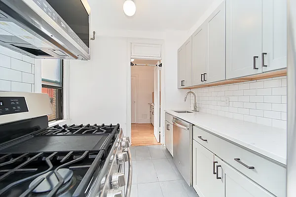 Rented by Living New York | media 6