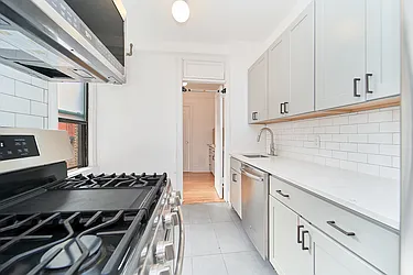 Rented by Living New York