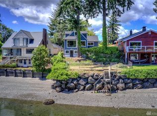 2130 Madrona Point Dr, Bremerton, WA 98312