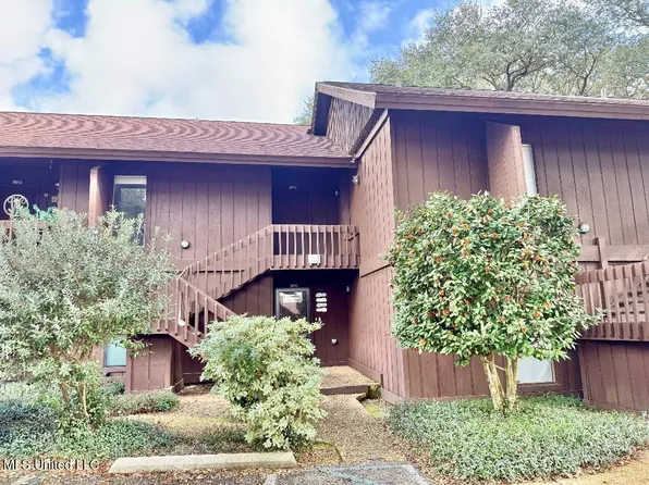 132 Molokai Vlg, Diamondhead, MS 39525