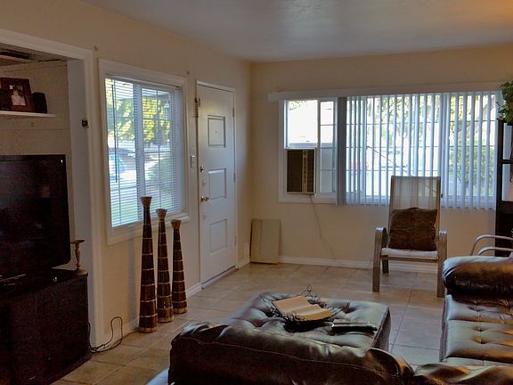 5th image of 833 N Alameda Ave