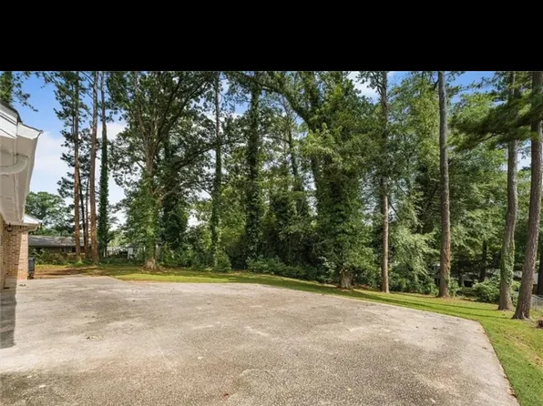 3584 Preakness Dr, Decatur, GA 30034