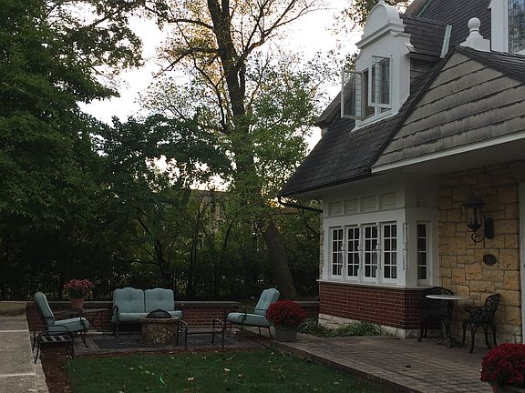 4th image of 208 S Arlington Ave