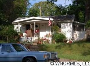 103 Lakeside Dr, Hendersonville, NC 28739