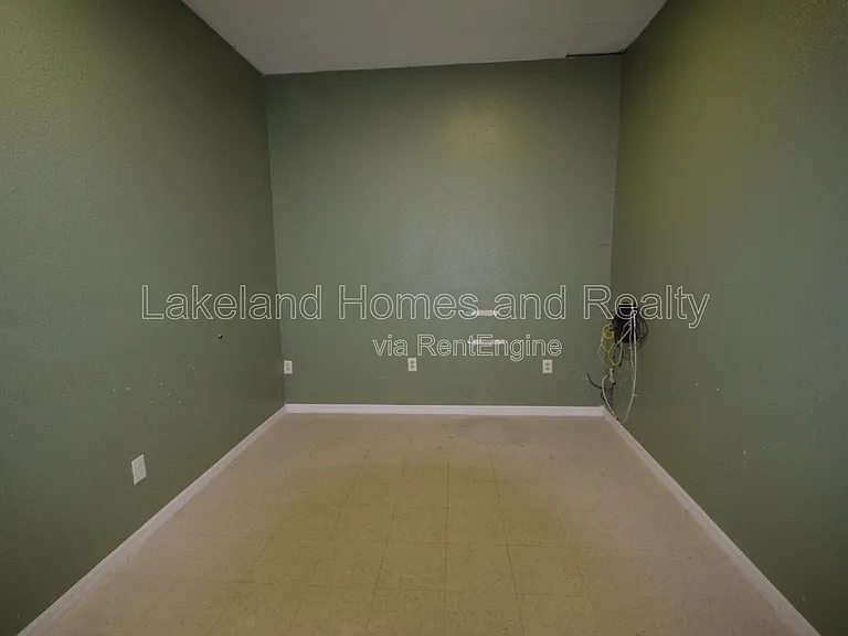 817 N Lake Parker Ave — Photo 8