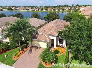 216 Mulberry Grove Rd, West Palm Beach, FL 33411