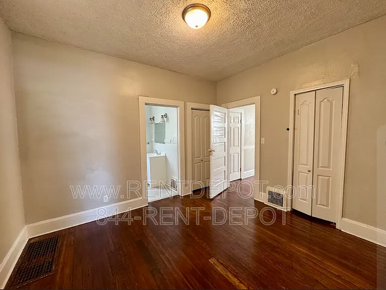 1306 W Missouri St — Photo 6