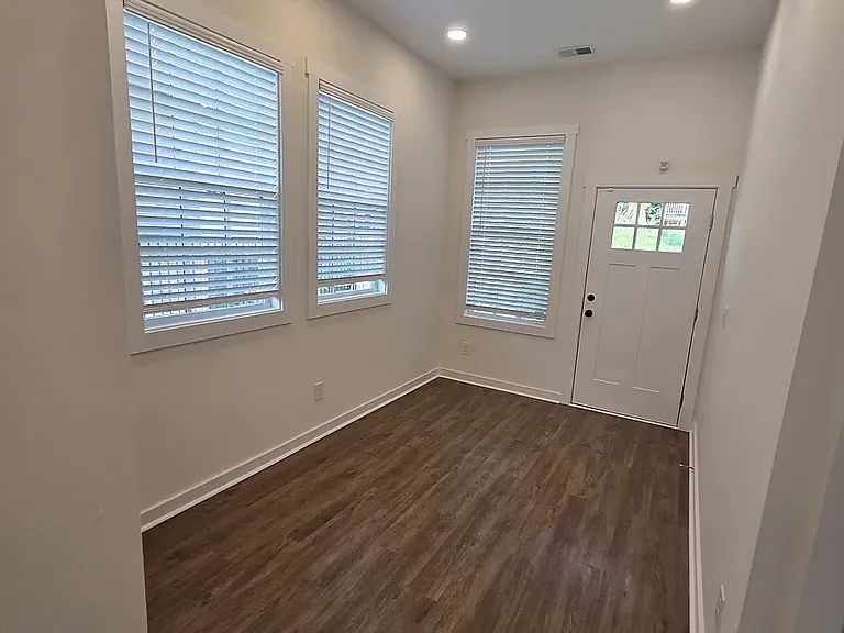 514 Griffin St NW — Photo 14