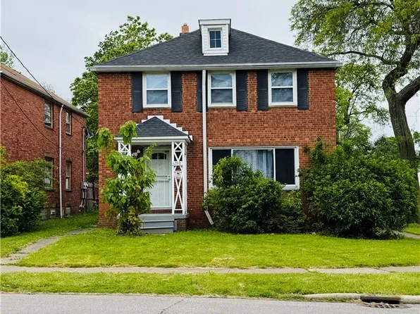 14702 Milverton Rd, Cleveland, OH 44120