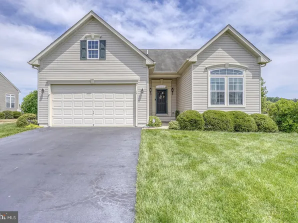 16 Lilac Way, Smyrna, DE 19977