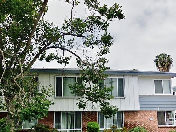 2nd image of 4111 Somerset Dr APT F