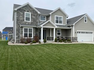 9610 Rockingham Dr, Whitehouse, OH 43571