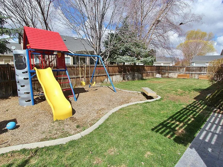 3689 N Colbourne Way — Photo 20