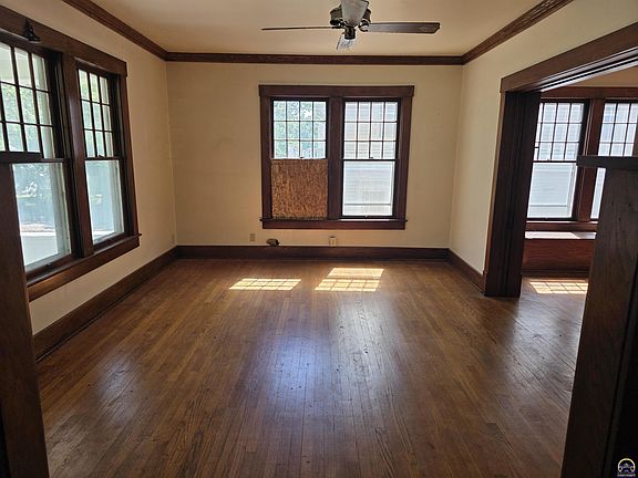3rd image of 1637 Osage St