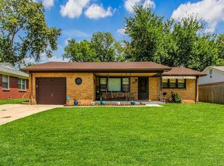 732 N El Paso Dr, Derby, KS 67037