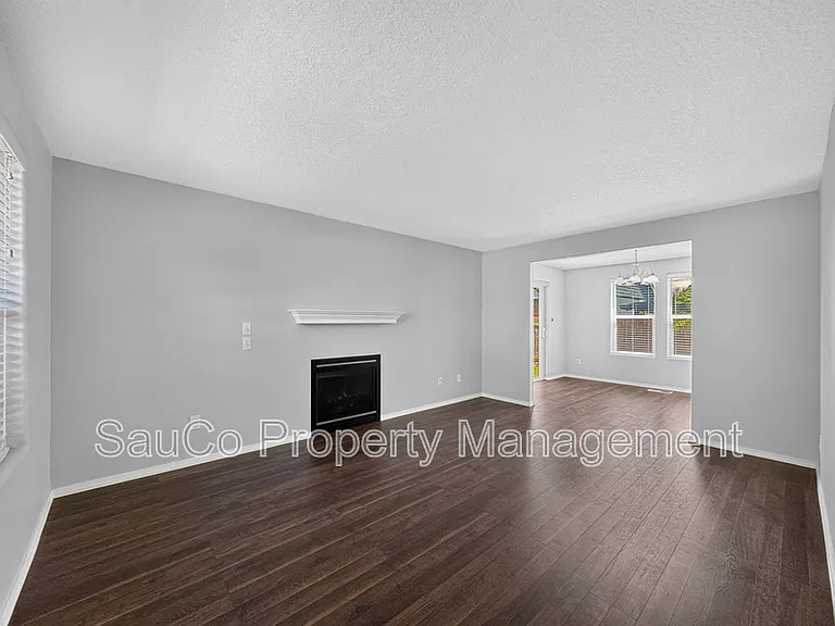48 S 17th Ct — Photo 3