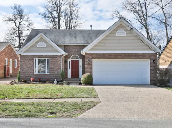 616 1/2 Washburn Ave, Lyndon, KY 40222