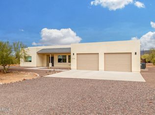 1628 E Magellan Dr, New River, AZ 85087