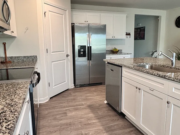 3612 Drafton Dr — Photo 8