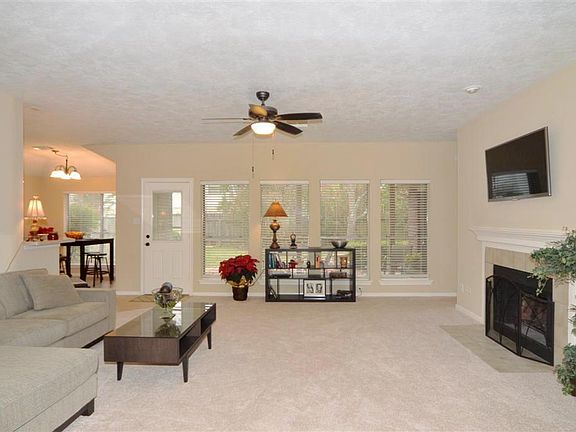5th image of 1234 Mountain Lake Dr
