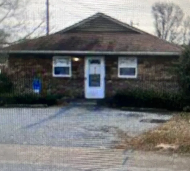205 W Main St #103 — Photo 1