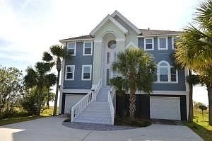1st image of 1014 Magnolia Ln