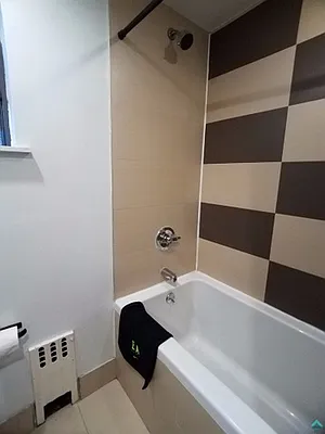 Rented by EXR | media 3