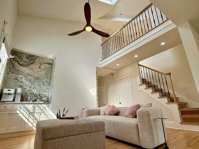 Two Level Living ~