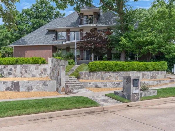 2015 Summit Cir, Norman, OK 73072