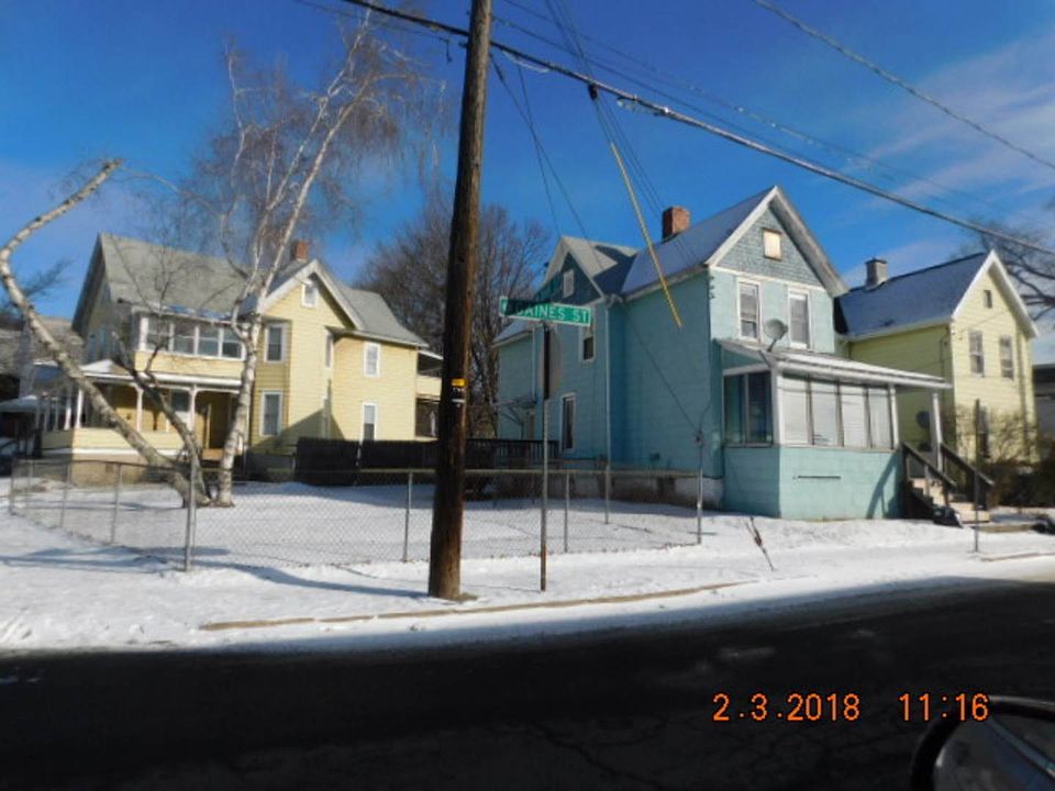 2nd image of 16 Gaines St
