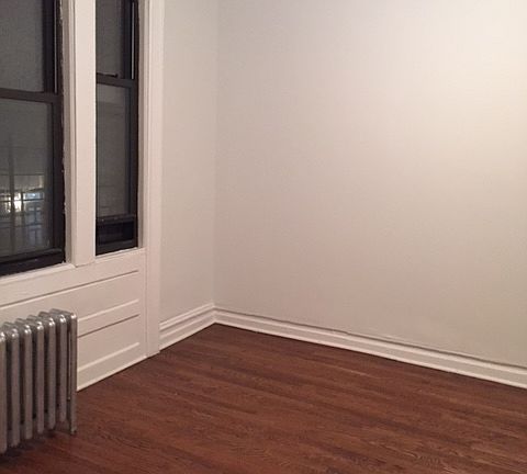 3rd image of 307 12th St APT 7