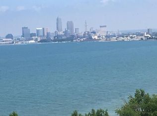 12700 Lake Ave APT 401, Lakewood, OH 44107