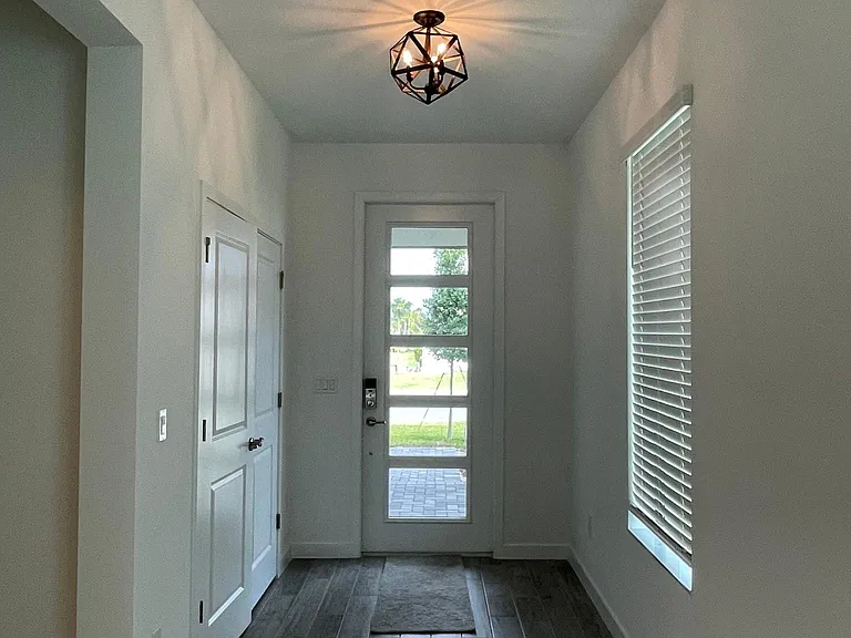 4337 Arcturus Ln — Photo 14
