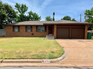 1202 Clover Dr, Burkburnett, TX 76354