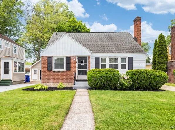 109 Woodcrest Dr, Buffalo, NY 14220