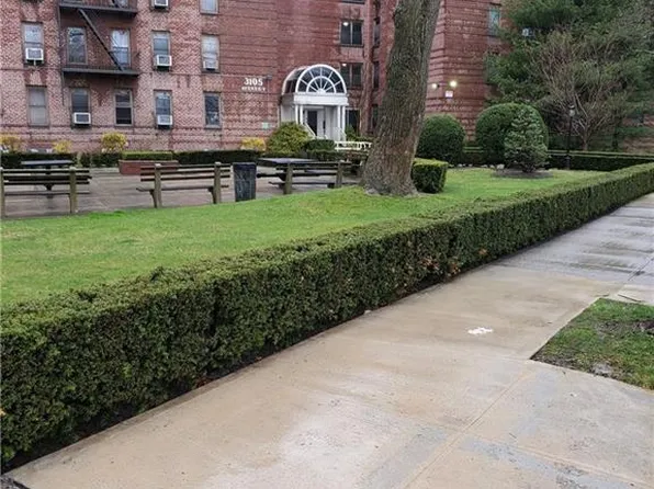 3105 Avenue V image 1 of 13