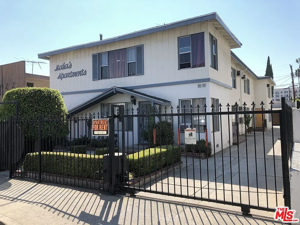 1 bed, 1.0 bath, 620 sqft, $1,950 — Photo 1