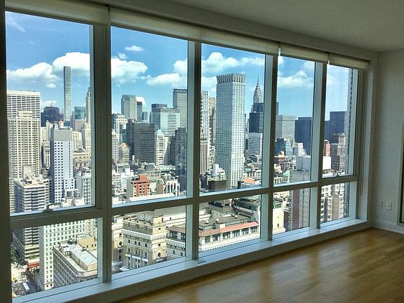 4th image of 885 6th Ave APT 41D