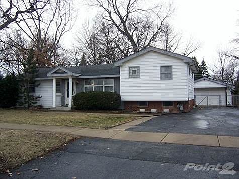8538 Lockwood Ave., Burbank, IL 60459