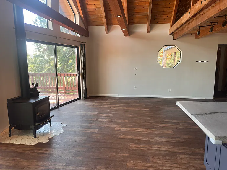 13825 Pathway Ave — Photo 22