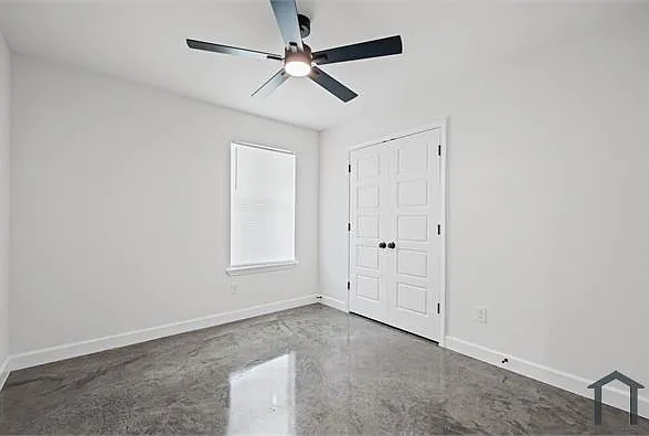 721 Eva St — Photo 10