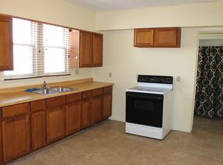 405 S 7th St, Stoughton, WI 53589