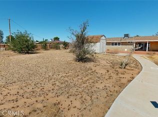 15225 Ramona Rd, Apple Valley, CA 92307