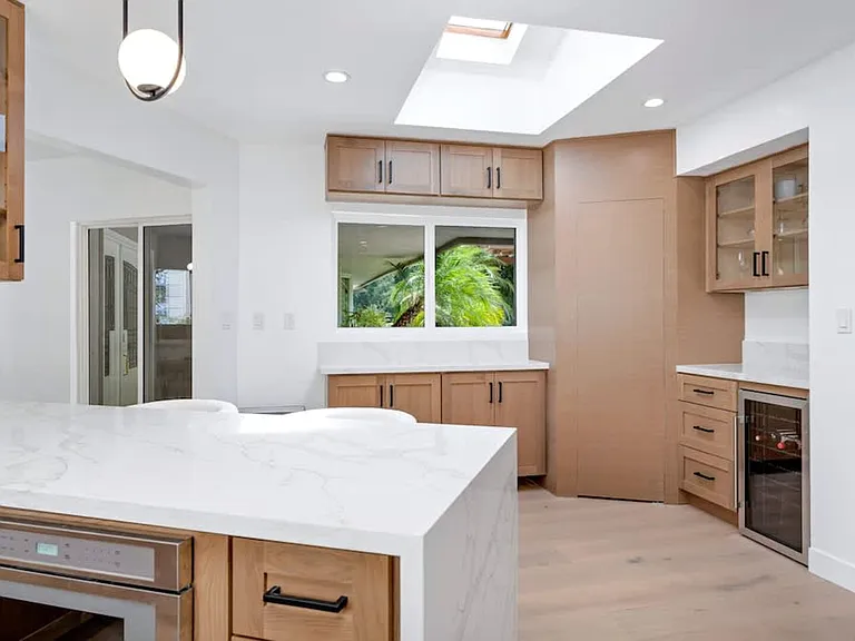 Mountcastle Dr — Photo 25