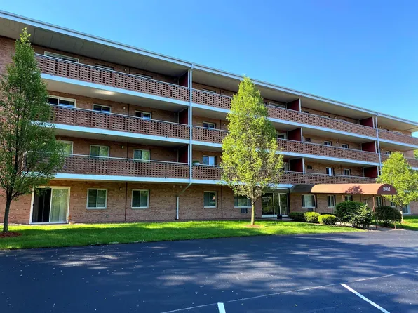 2051 Allen Blvd APT 205, Middleton, WI 53562